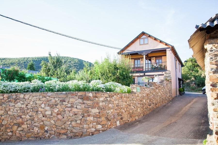 فيلا El Mirador Del Bierzo Tejedo المظهر الخارجي الصورة