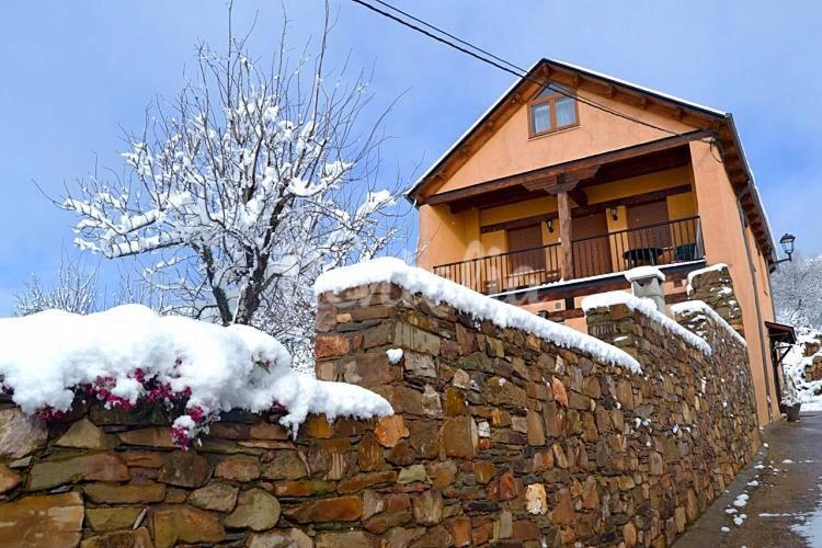 فيلا El Mirador Del Bierzo Tejedo المظهر الخارجي الصورة